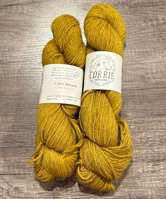La Bien Aimee - Corrie Worsted